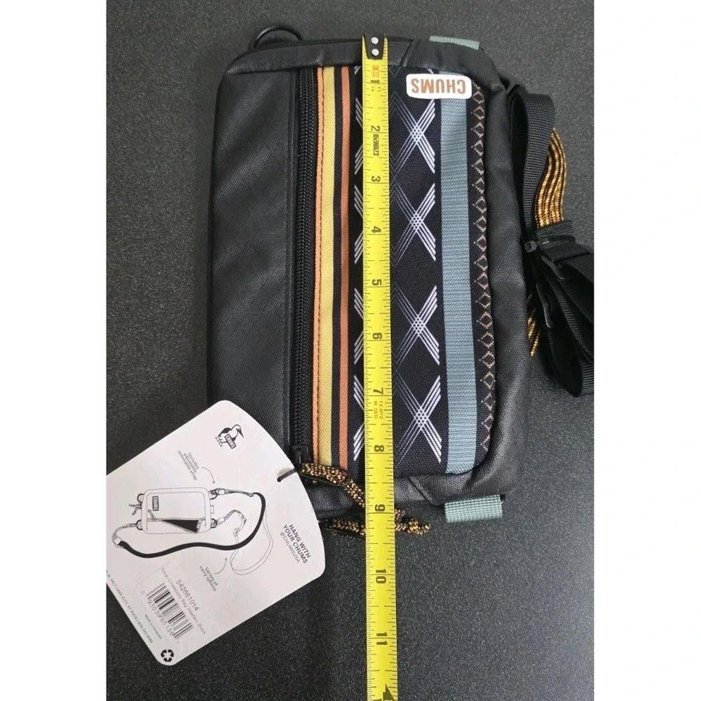 Chums Outdoor Rover Cross-Body Bag Adjustable Multi-Pocket Western Black Aztec‎